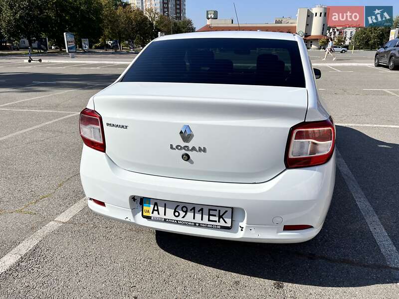 Седан Renault Logan 2013 в Броварах