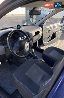 Седан Renault Logan 2009 в 