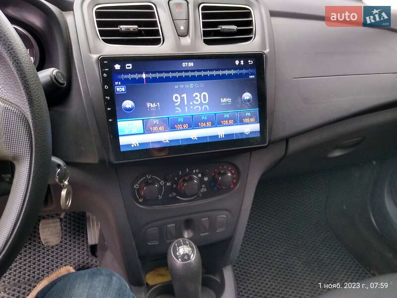 Седан Renault Logan 2013 в Первомайську фото 8 Седан Renault Logan 2013 в Первомайську