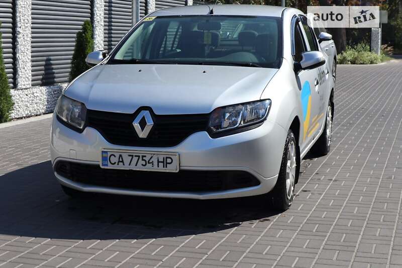 Седан Renault Logan 2013 в Черкассах