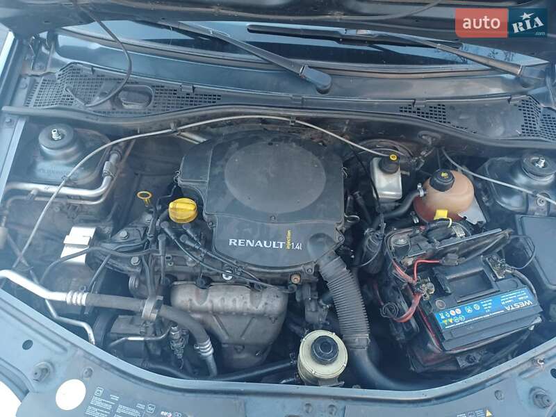 Седан Renault Logan 2011 в Кам'янському