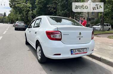 Седан Renault Logan 2015 в Киеве
