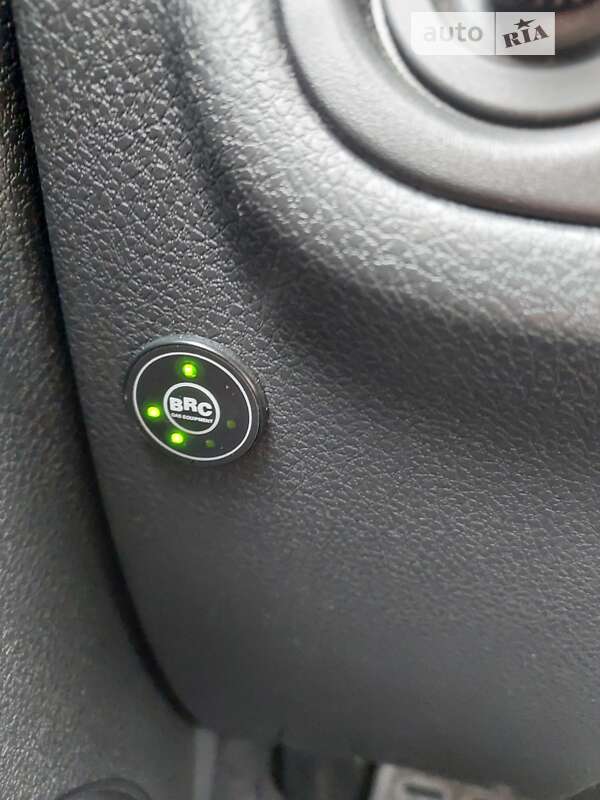 Седан Renault Logan 2020 в Киеве