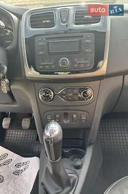Седан Renault Logan 2015 в Харькове фото 11 Седан Renault Logan 2015 в Харькове