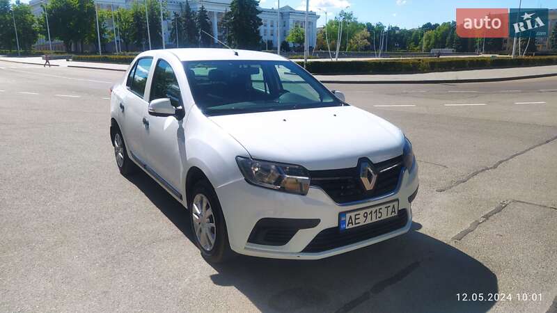 Renault Logan 2017