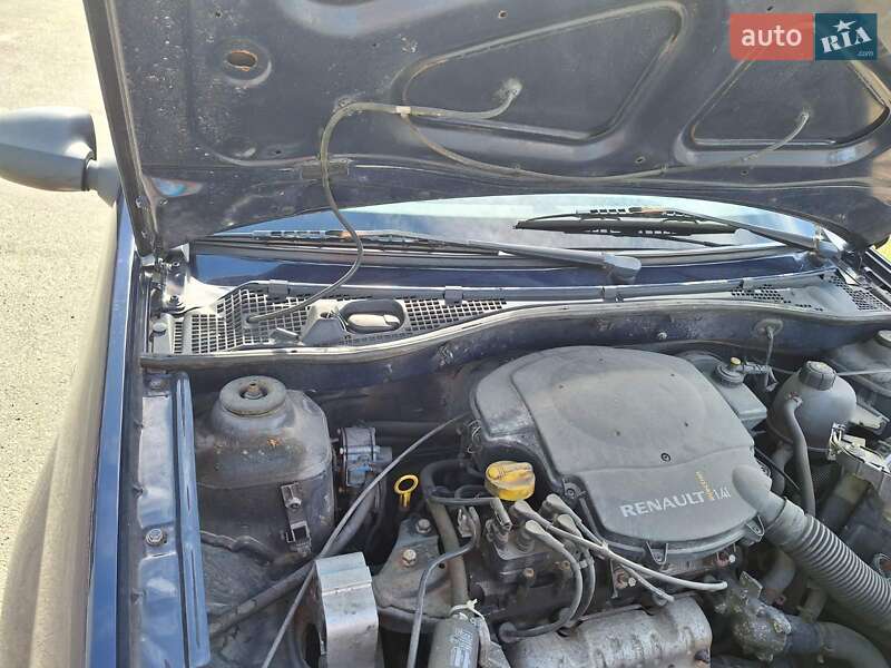 Седан Renault Logan 2011 в Киеве