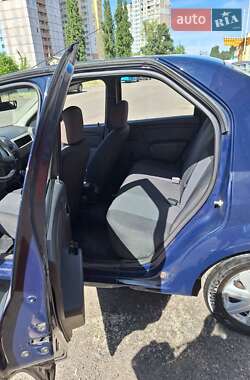 Седан Renault Logan 2011 в Киеве
