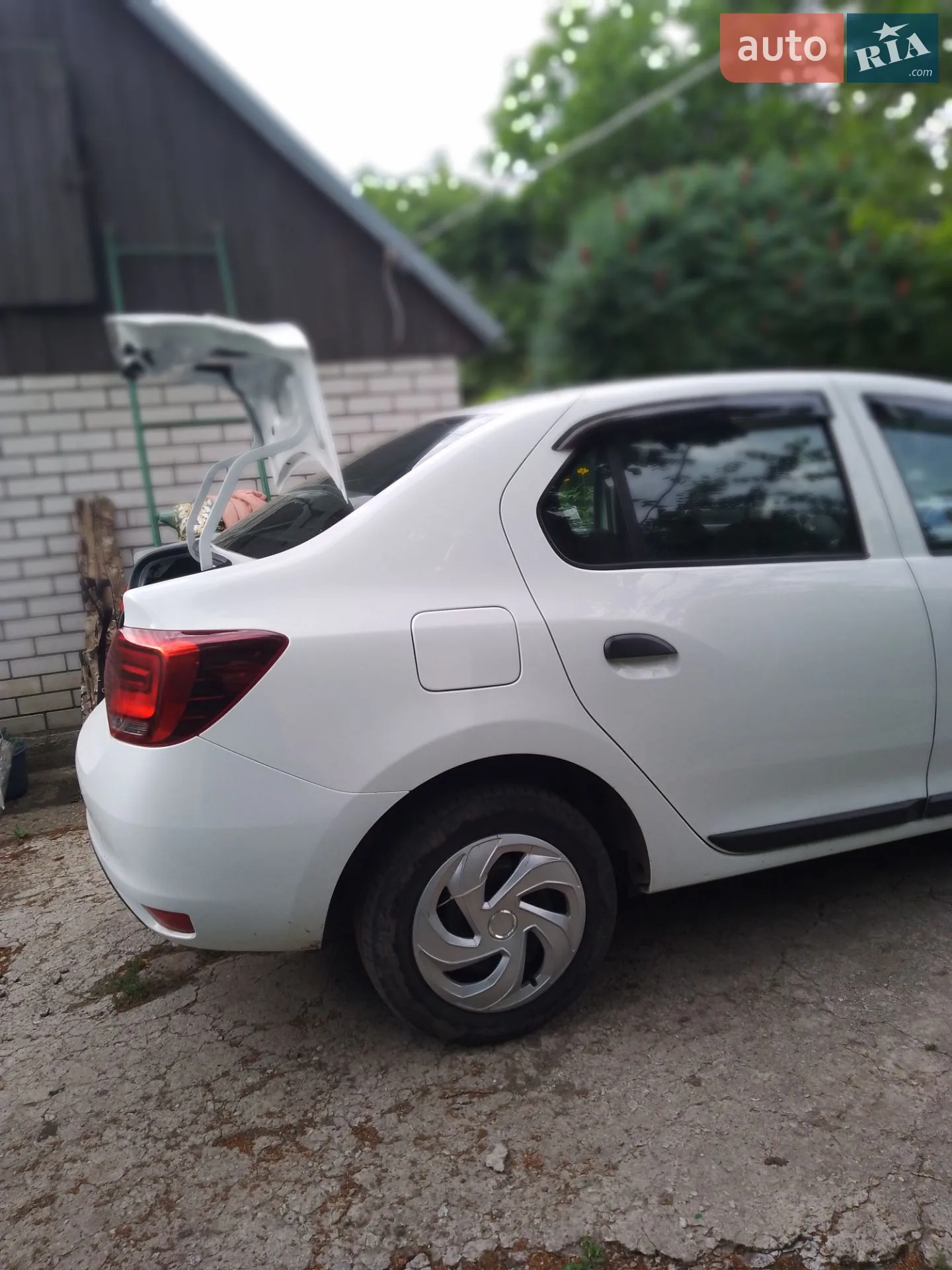 2019 Renault Logan - мініатюра 37