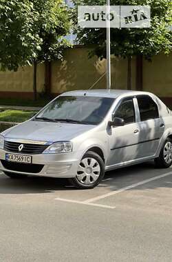 Седан Renault Logan 2010 в Києві