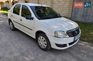 Седан Renault Logan 2012 в Дніпрі