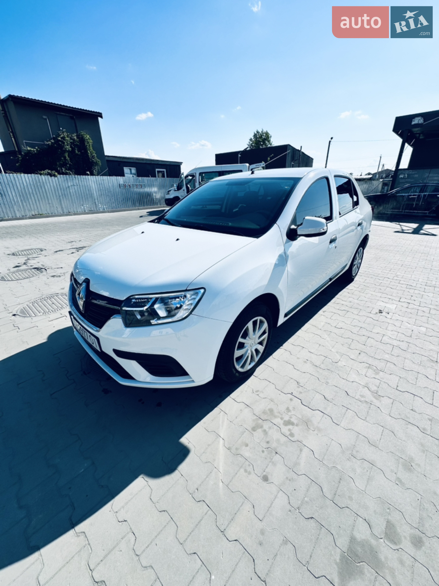 2019 Renault Logan - мініатюра 2
