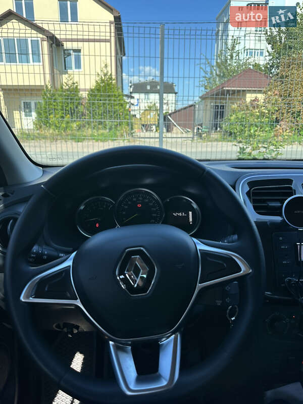 Седан Renault Logan 2019 в Петропавлівській Борщагівці