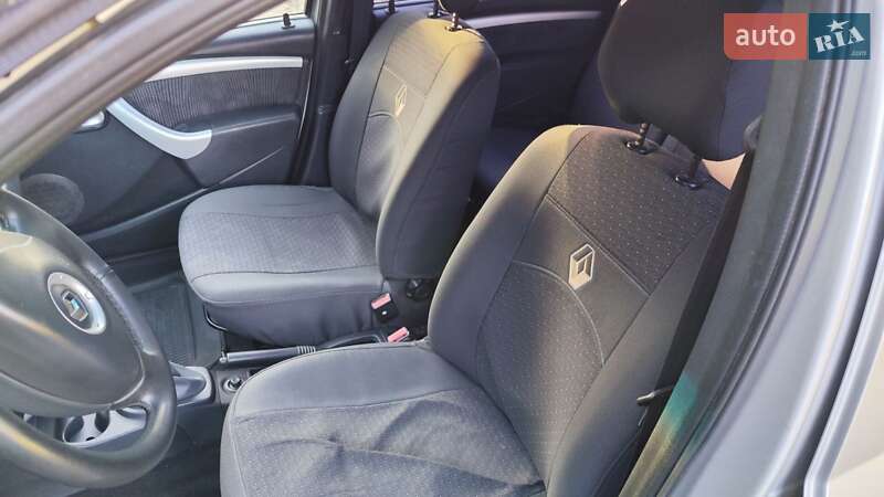 Универсал Renault Logan 2009 в Харькове