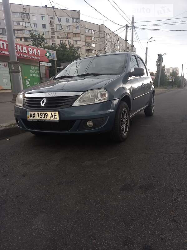 Седан Renault Logan 2011 в Харкові