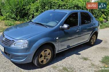 Седан Renault Logan 2010 в Криничках