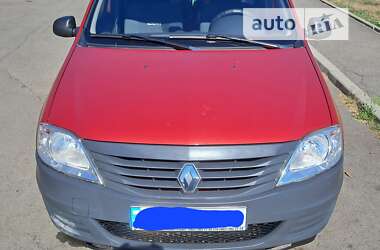 Седан Renault Logan 2012 в Гребінці