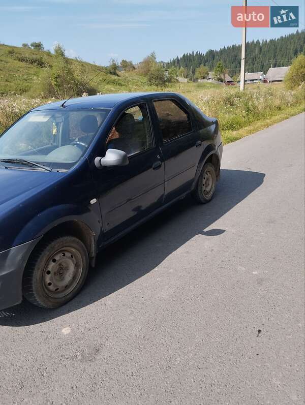 Renault Logan 2010