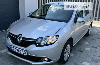 Седан Renault Logan 2013 в Львові