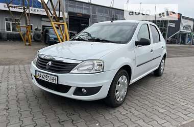 Седан Renault Logan 2012 в Николаеве