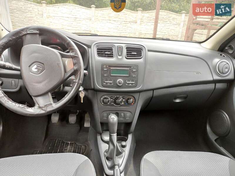 Седан Renault Logan 2013 в Луцьку фото 6 Седан Renault Logan 2013 в Луцьку