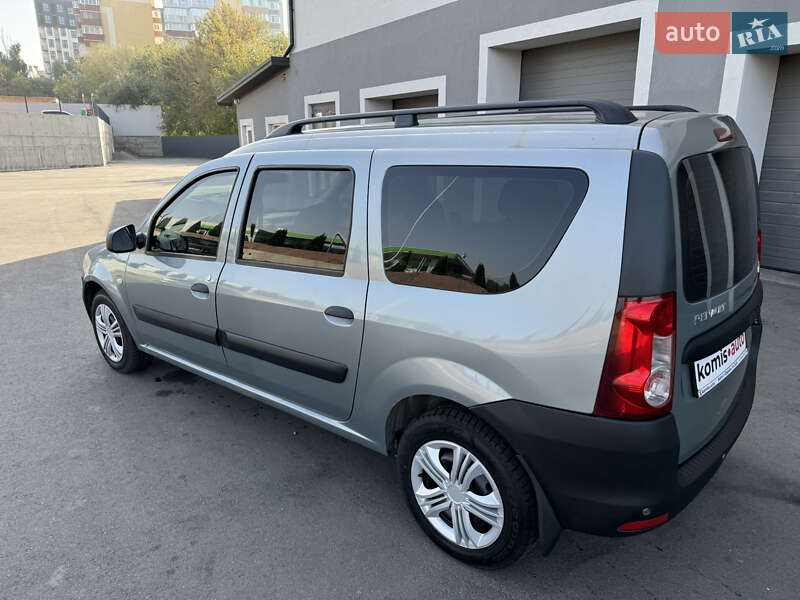 Універсал Renault Logan 2010 в Вінниці