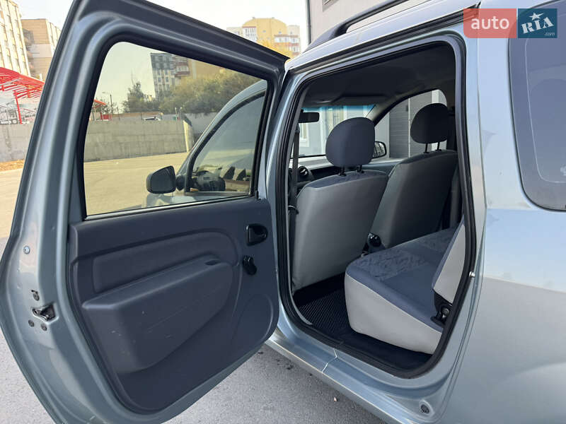 Універсал Renault Logan 2010 в Вінниці