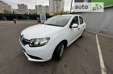 Седан Renault Logan 2013 в Харкові