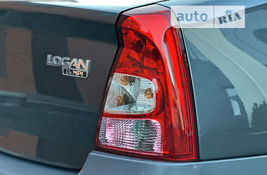 Седан Renault Logan 2010 в Виннице