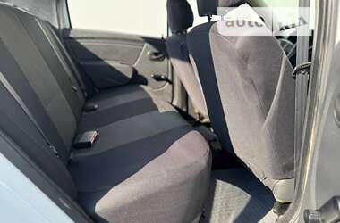 Седан Renault Logan 2012 в Киеве