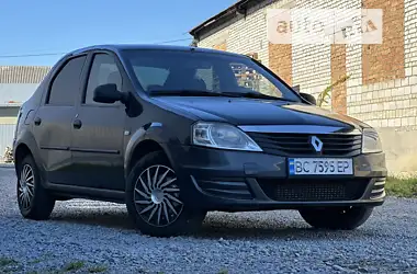 Renault Logan 2011