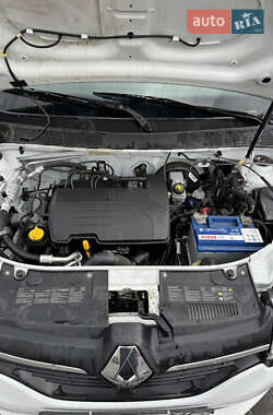 Седан Renault Logan 2013 в Харькове