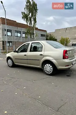 Renault Logan 2012
