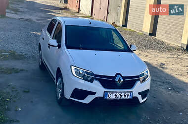 Седан Renault Logan 2017 в Ровно