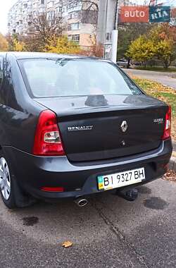 Седан Renault Logan 2010 в 