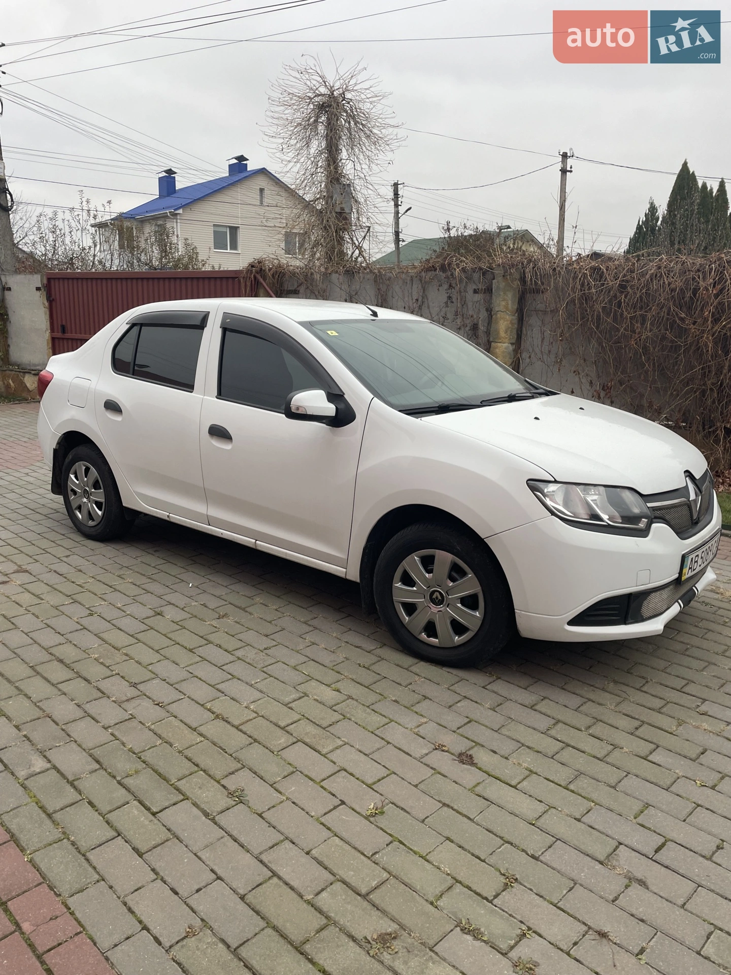 2013 Renault Logan - мініатюра 2