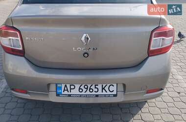 Седан Renault Logan 2014 в 