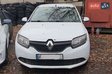 Седан Renault Logan 2015 в Києві