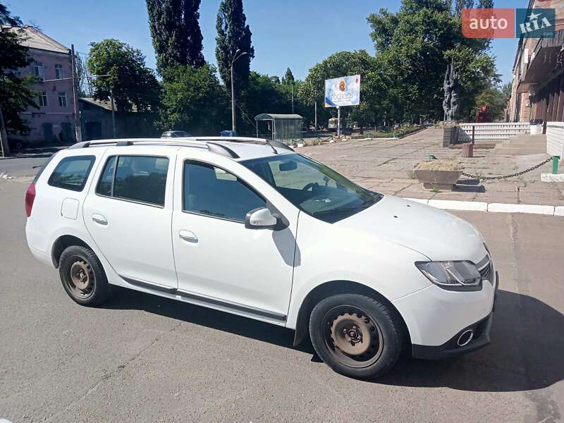 Универсал Renault Logan 2015 в 