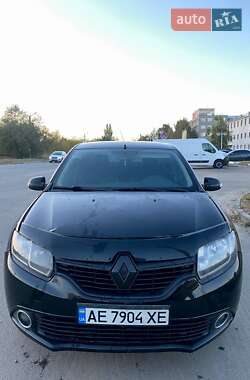 Седан Renault Logan 2013 в Дніпрі