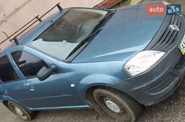 Седан Renault Logan 2011 в Харькове