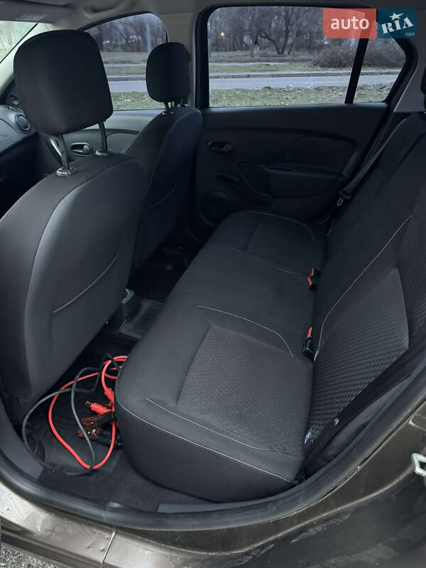 Седан Renault Logan 2018 в Запорожье фото 16 Седан Renault Logan 2018 в Запорожье