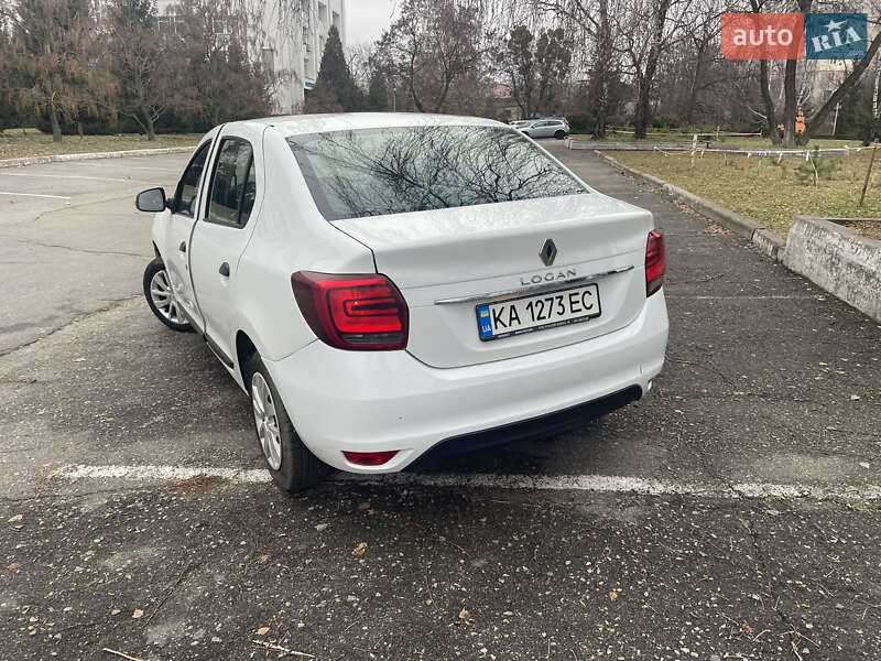 Седан Renault Logan 2021 в Киеве
