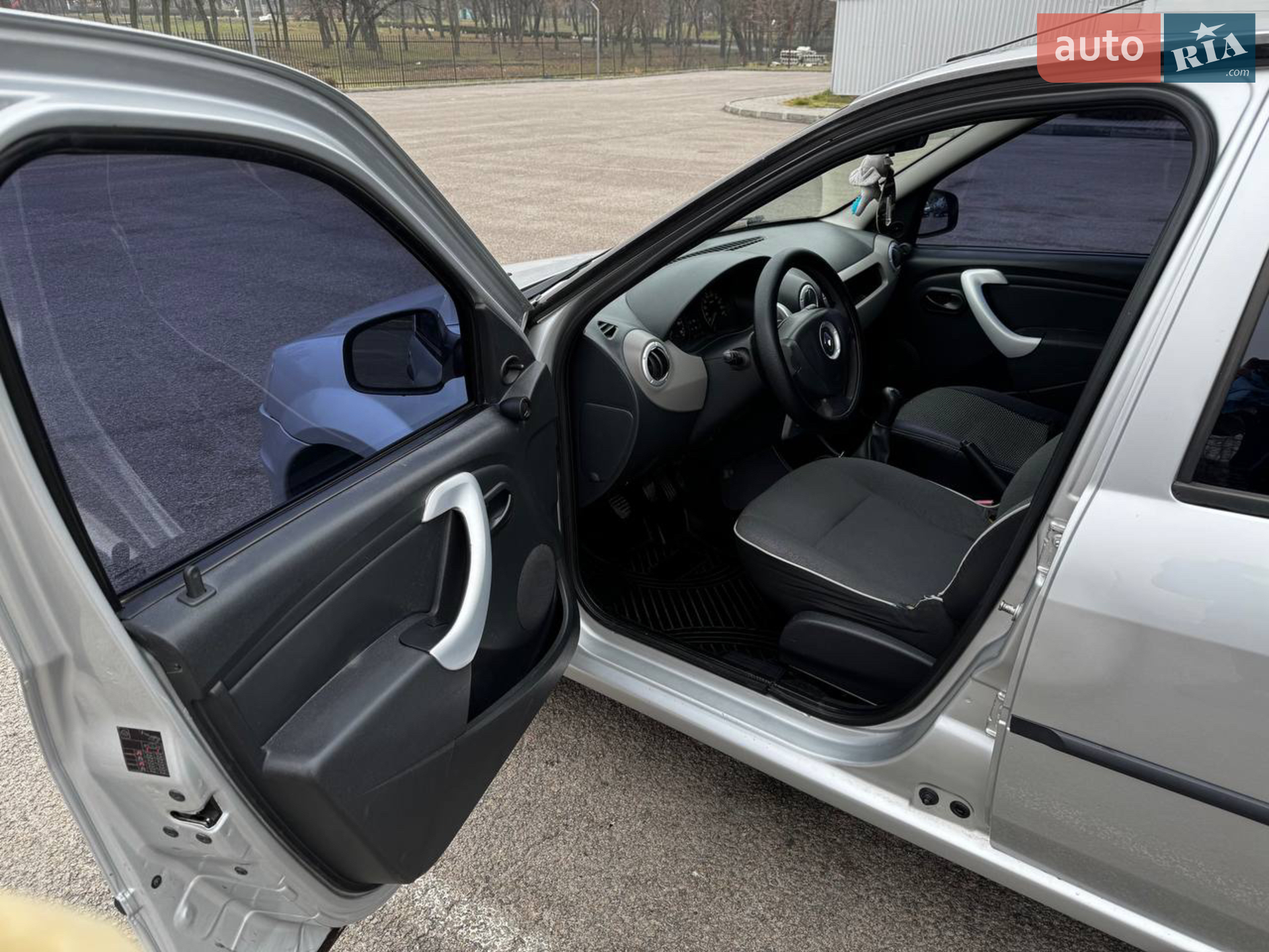 2012 Renault Logan - мініатюра 8