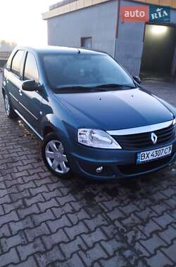 Седан Renault Logan 2012 в Білогір'ї