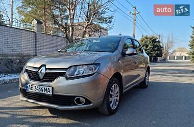 Седан Renault Logan 2014 в Днепре