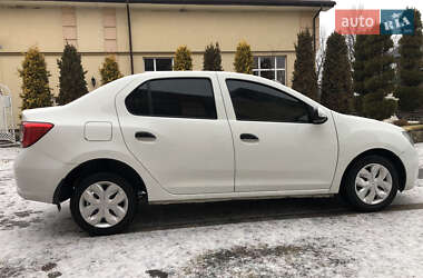 Седан Renault Logan 2013 в 
