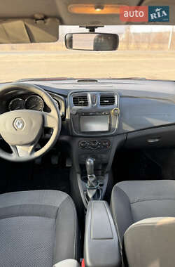 Седан Renault Logan 2013 в Харькове