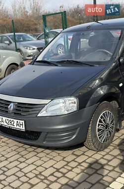 Седан Renault Logan 2010 в Києві