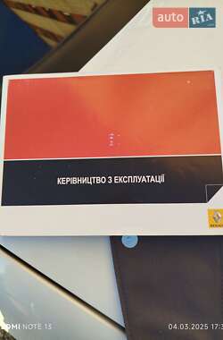 Седан Renault Logan 2015 в 