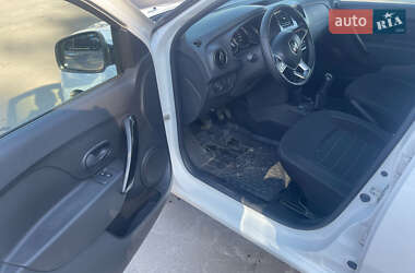 Седан Renault Logan 2021 в 